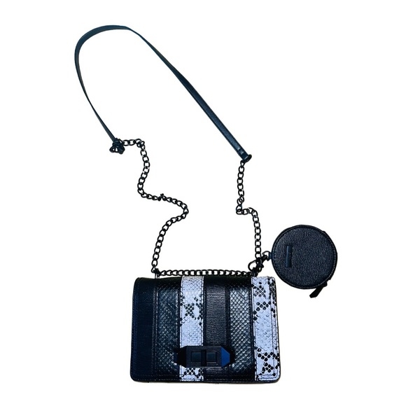 ALDO Snakeskin Clutch w/ Matching Coin Purse - Picture 1 of 5